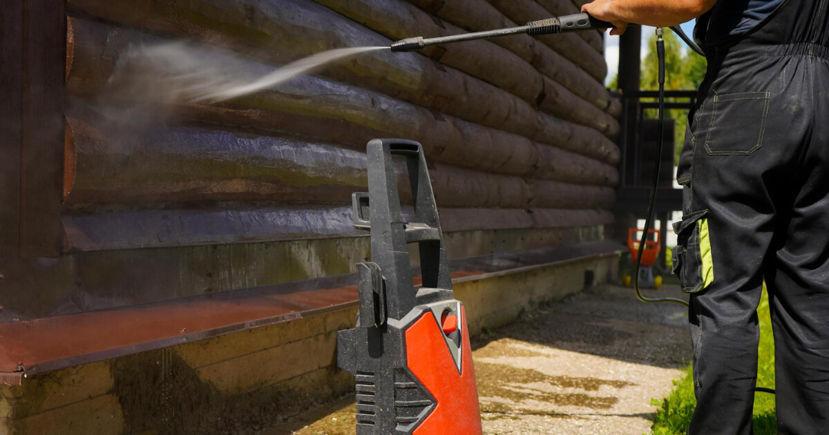 Holiday Cottage Jet Washing London